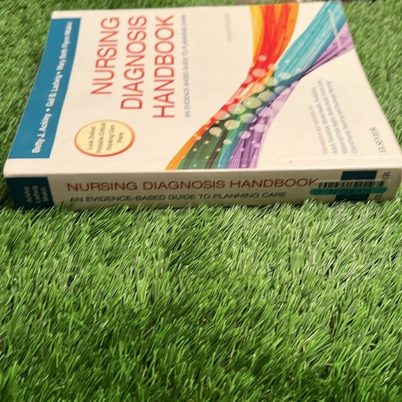 Elsevier nursing diagnosis handbook - Picture 3 of 3